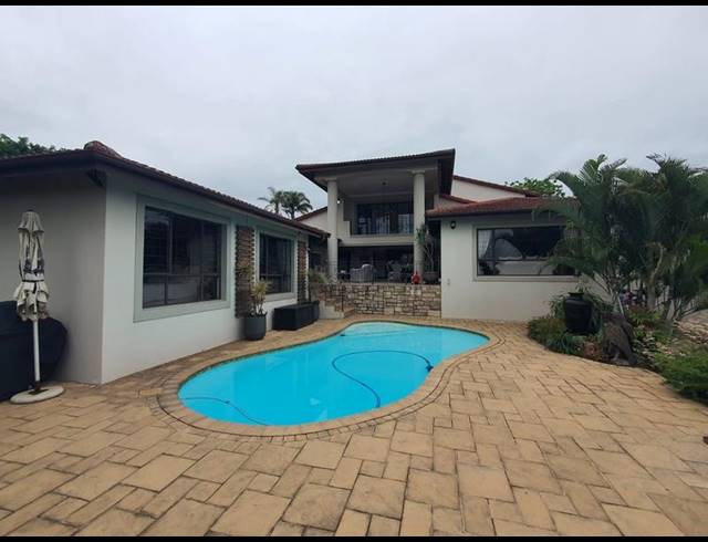 5 BEDROOM HOUSE FOR SALE IN UMHLANGA CENTRAL